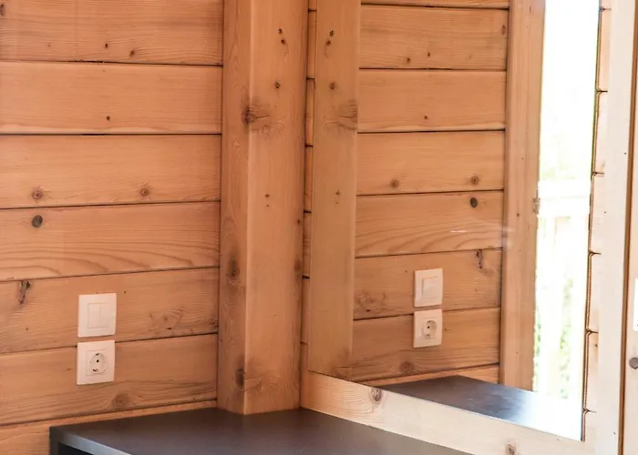 Stratos Wooden * Chania (Crete)