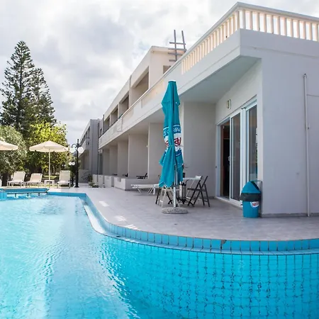 Stratos Wooden Апартаменти *